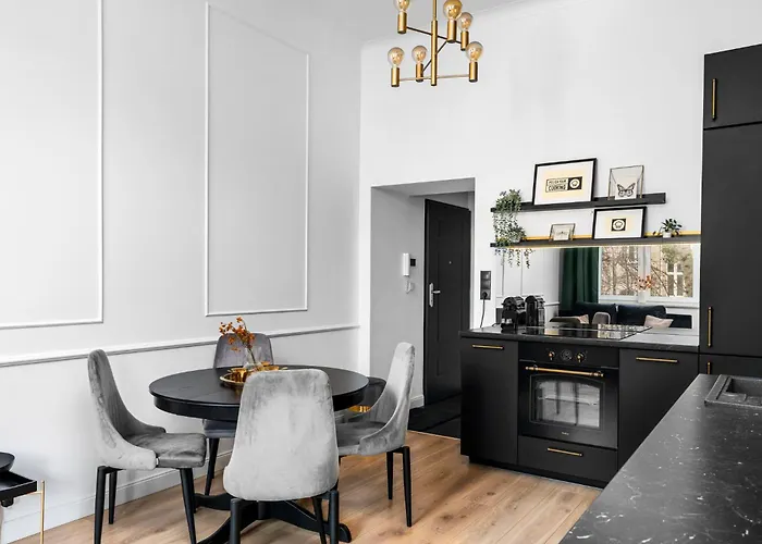 A.s. Worcella Street *